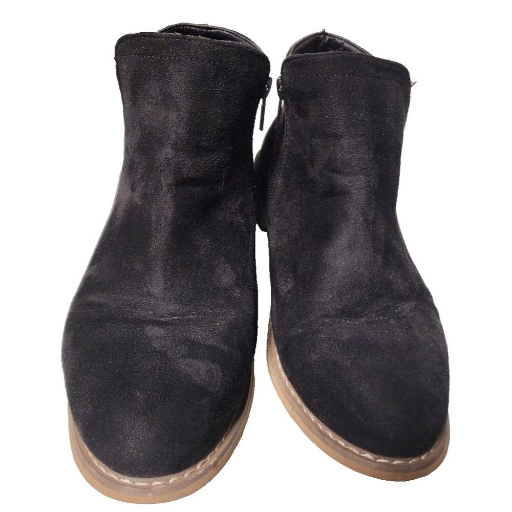 Seven7 Black “Cisco Kid Bootie” Faux Suede Chelsea-Style Ankle Booties Size 10
